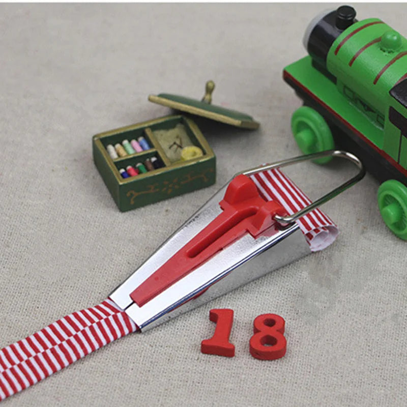Set of 4 sizes Sewing Accessories Bias Tape Makers - 4 size 25mm 18mm 12mm 6mm Sewing Quilting Hemming Sewing Tools AA7680