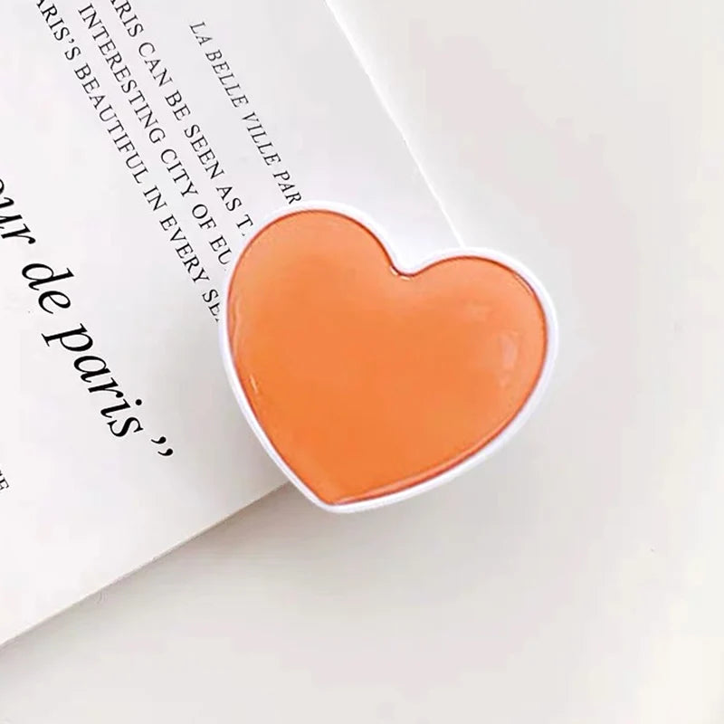 Universal Heart Shaped Phone Socket Holder Finger Grip Bracket Support Telephone for IPhone 15 14 13 Samsung Pocket Socket Stand