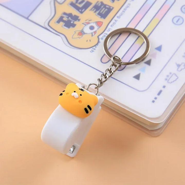 Cartoon Mini Stapler Keychain Kawaii Animal Trumpet Stapler Book Paper Binding Machines Student Stationery Cute Desk Accessories