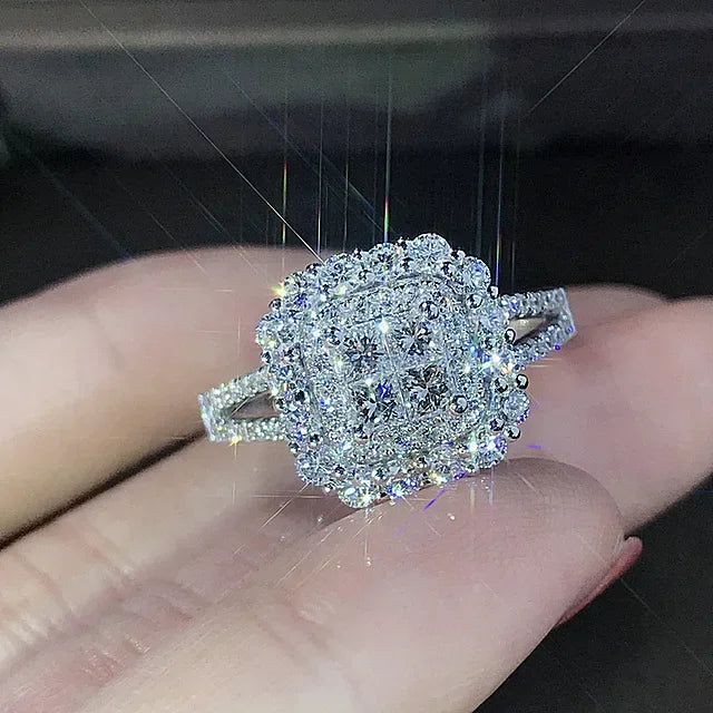 Fashion Square Shape Champagne Big Crystal Designer Hyperbole  Ring for Women Engagement Wedding Stone Rings Whole Sale